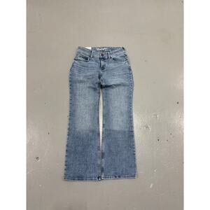 NWT Wrangler Women's Essential Mid-Rise Bootcut Jeans Light Wash 28x30